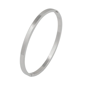 Gepolijste zilveren roestvrijstalen minimalistische armband met scharnier voor dames