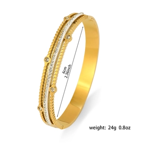Fashionable gold titanium steel stacked bracelet with sparkling zircon stones and 6cm diameter