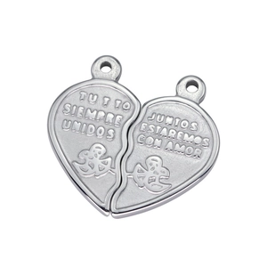 Pendentif cœur séparable en acier poli avec gravures en espagnol pour amoureux