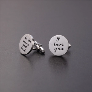 Boutons de Manchette Ronds en Acier Inoxydable Gravés I Love You To The Moon And Back Argent Poli Accessoires Chemise Homme Cadeau Mariage
