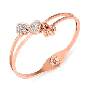 Bracciale a cuore in oro rosa con pavé di cristalli e design a doppio anello in acciaio