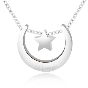 Collar de acero inoxidable pulido con colgante de luna y estrella grabado Love