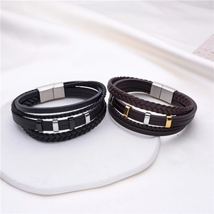 Mehrlagiges geflochtenes Lederarmband für Herren mit Magnetverschluss aus Edelstahl auf Seide