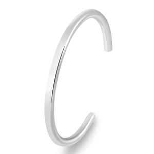 Bracelet jonc minimaliste en acier inoxydable argenté poli avec un design ouvert épuré