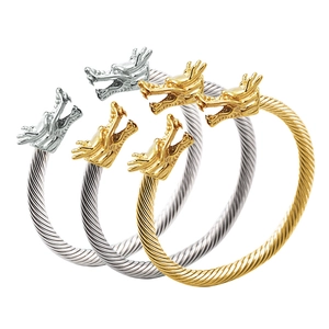 Brazalete de cabeza de dragón en acero inoxidable plateado y dorado estilo punk