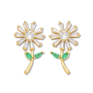 Sonnenblumen-Ohrringe mit Zirkonia-Blütenblatt, goldenem Stiel und grünen Blättern
