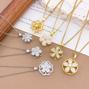 Elegante, drehbare Sonnenblumen-Halsketten mit Zirkonia auf Gold- und Silberketten.