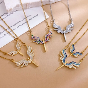 Angel Wings Pendant Necklace For Women Stainless Steel Chain Copper Zirconia Inlaid Wing Clavicle Chain Jewelry Gift