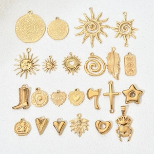 Roestvrijstalen Hangers Voor DIY Sieraden Maken Verguld Zon Boze Oog Hart Mystieke Charms Voor Ketting Armband Maken DIY Accessoires