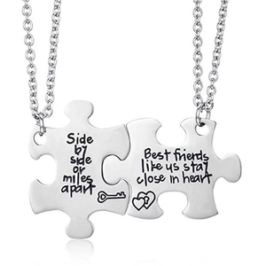 Set Collana e Portachiavi Amicizia Puzzle Side By Side Or Miles Apart Best Friends in Lega con Pendente Cuore e Chiave Gioielli