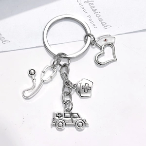Porte-clés en Métal Thème Médical Cadeau Infirmière Docteur Stéthoscope Seringue Ambulance Chapeau Pendentif Cœur Porte-clés Alliage Argent Bijoux