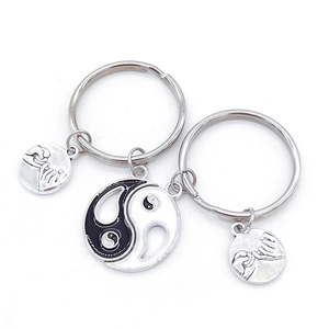 Tai Chi Yin Yang Couple Keychain Set Zinc Alloy Pinky Swear Hand Promise Matching Pendants For BFF Lover Gift Jewelry