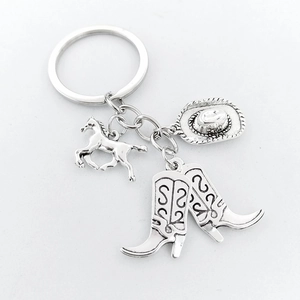 Porte-clés de cowboy occidental avec pendentifs en métal fer à cheval chapeau et botte