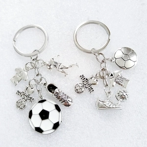 Zinklegierung Kreativ Sport Thema Schlüsselanhänger Fußball Ski Schneeflocke Anhänger Schlüsselring Für Sportfans Geschenk