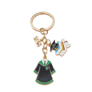 Porte-clés de remise des diplômes 2025 avec pendentifs toge et chapeau en alliage d'or