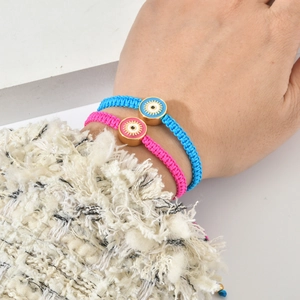 Ensemble de bracelets Œil de protection tissés bleu et rose avec breloques dorées