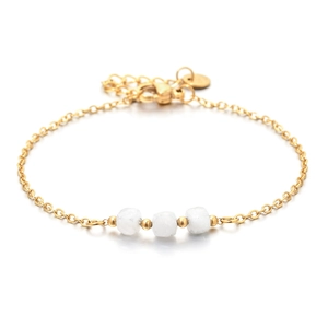 Bracciale a catena sottile in acciaio inossidabile dorato con tre perle di pietra bianca