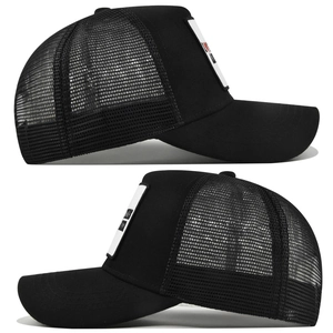 Detailansicht der schwarzen Mesh-Trucker-Cap mit atmungsaktivem Netz und Stickerei