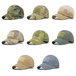 Casquettes de baseball tactiques camouflage et unies avec zones velcro frontales