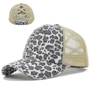Detail of cross-elastic bands for high ponytail on women's leopard print mesh baseball cap
