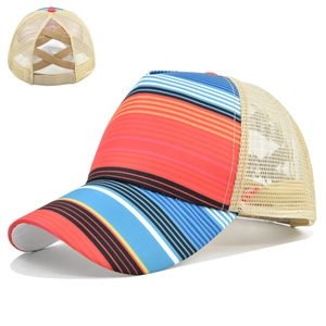 Berretto da Baseball da Donna con Coda di Cavallo a Strisce Arcobaleno Girasole con Incrocio Messy Bun High Pony Mesh Trucker Hat