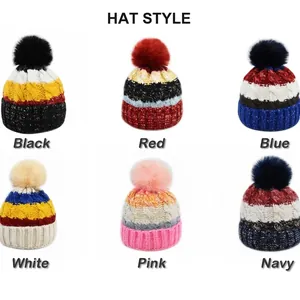 Bonnets d'hiver en tricot avec pompon en divers motifs patchwork multicolores