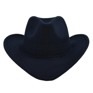 Vista dall'alto di un classico cappello da cowboy nero a tesa larga con cuciture rifinite