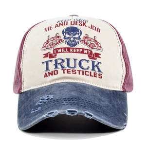 Gorra vintage tricolor con estampado de calavera y camión y efecto de lavado desgastado