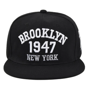 Casquette hip-hop noire à bord plat avec broderie blanche Brooklyn 1947 New York 3D