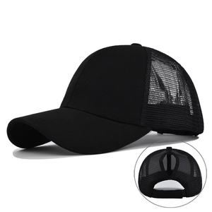 Casquette de baseball noire pour queue de cheval avec maille respirante pour femmes