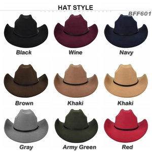 Dettaglio di cappelli da cowboy in feltro a tesa larga in diverse varianti di colore