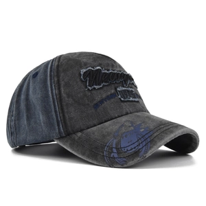 Casquette de baseball vintage gris foncé en coton délavé avec broderie New York et style usé