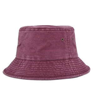 Dunkelroter Fischerhut aus gewaschener Baumwolle mit Vintage-Textur für Unisex