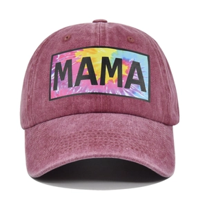 Vintage bordeauxrode gewassen katoenen honkbalpet met MAMA tie-dye patch en denim look