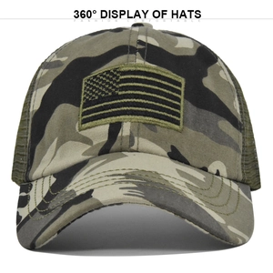 Detailweergave van de 360-graden camouflage tactische pet met mesh en USA-vlag borduur