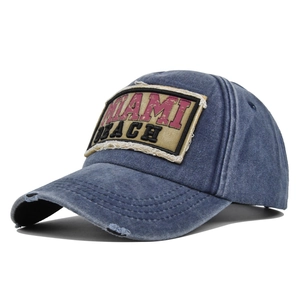 Vintage Miami Beach gewassen denim baseballpet met borduursel en versleten rand