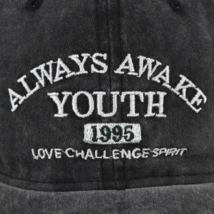 Casquette baseball vintage en coton délavé noir avec broderie Youth 1995 élégante