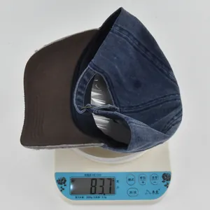 Detailed view of the Route 66 vintage baseball cap on a scale weighing 83.7 grams
