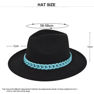 Britischer Vintage Fedora Hut Breite Krempe Wollfilz Jazz Hut Mit Hellblauer Kettenverzierung Für Damen Mode Party Hut