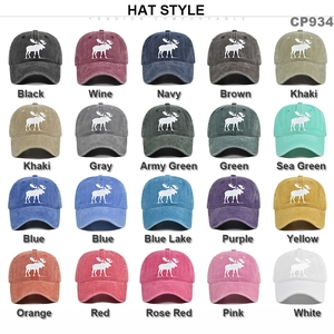 Gros plan de casquettes de baseball en coton délavé avec broderie cerf multicolore