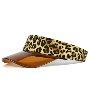 Visera solar con estampado de leopardo y visera de PVC transparente para mujer