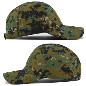 Dettaglio del cappellino tattico camo MARPAT con ricamo RANGER 2023 e pannelli velcro