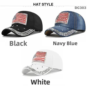 Detailansicht der US-Flaggen-Strass-Baseballkappen in Schwarz, Marineblau und Weiß