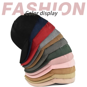 Présentation des couleurs de casquettes de baseball en daim dans onze tons unis