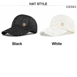 Unisex breathable baseball cap with metal R logo in black and white styles