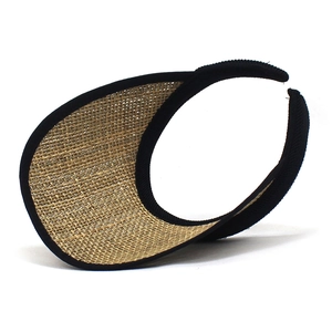 Cappello parasole in rafia da donna con tesa larga e design aperto traspirante in paglia e nero