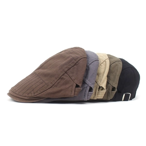 Collection de casquettes plates pour hommes en coton avec boucles en métal réglables