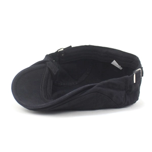 Casquette plate classique en coton noir avec boucle en métal pour un look décontracté masculin