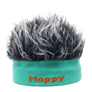Divertente Cappello Beanie a Maglia con Parrucca Ricamo Lettera Happy Creativo Novità Personalità Termico Inverno Caldo Festa Capelli Berretto per Adulti