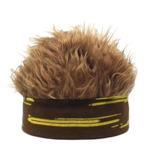 Bonnet tricoté pour homme avec perruque brune et bandeau rayé jaune accessoire